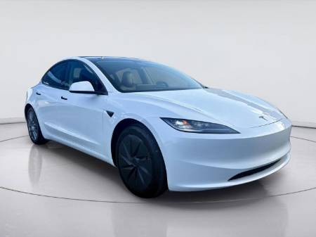 2025 Tesla Model 3 Long Range