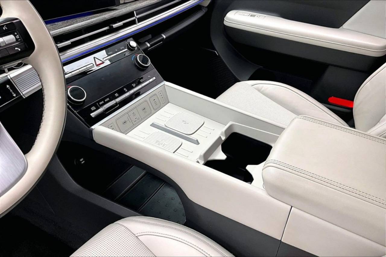2025 Hyundai Santa Fe Calligraphy - Photo 15