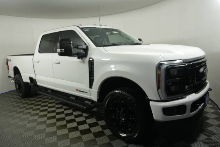 2027 Ford Super Duty F-350 SRW LARIAT