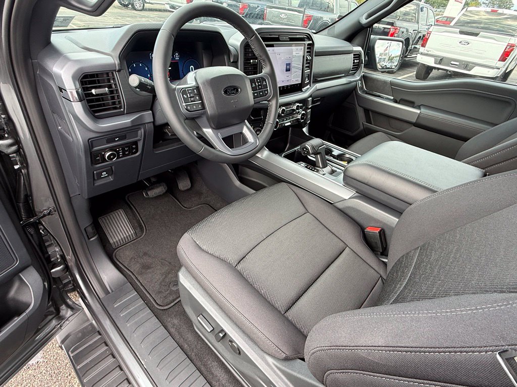 2026 Ford F-150 STX - Photo 10