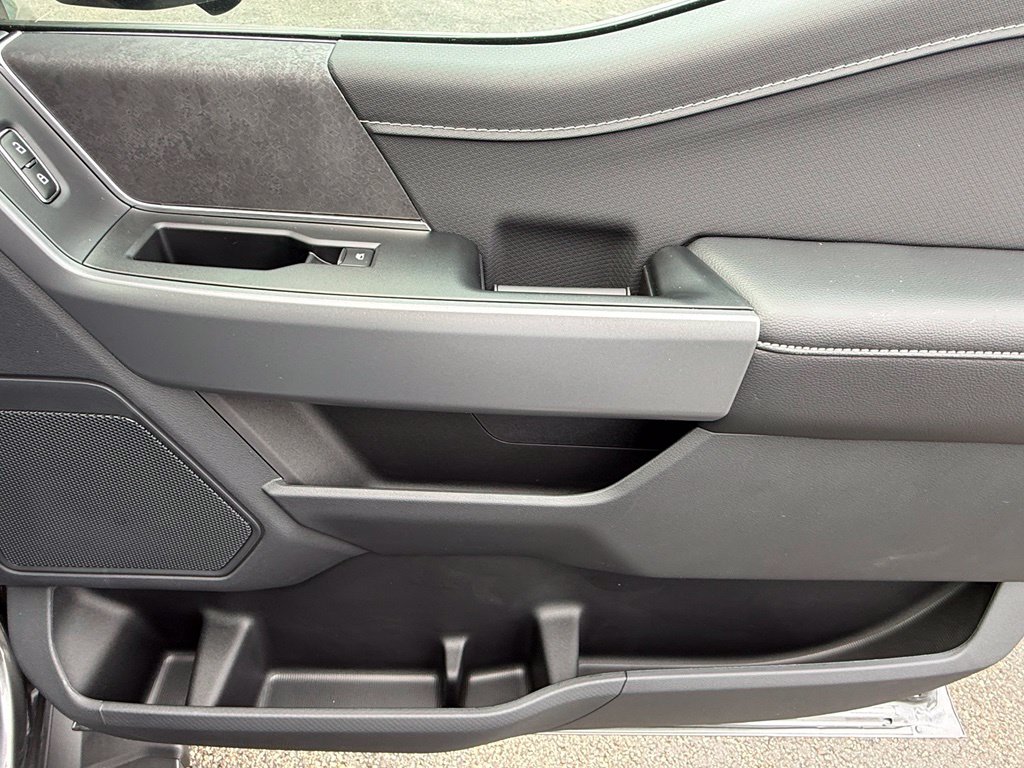 2026 Ford F-150 STX - Photo 17