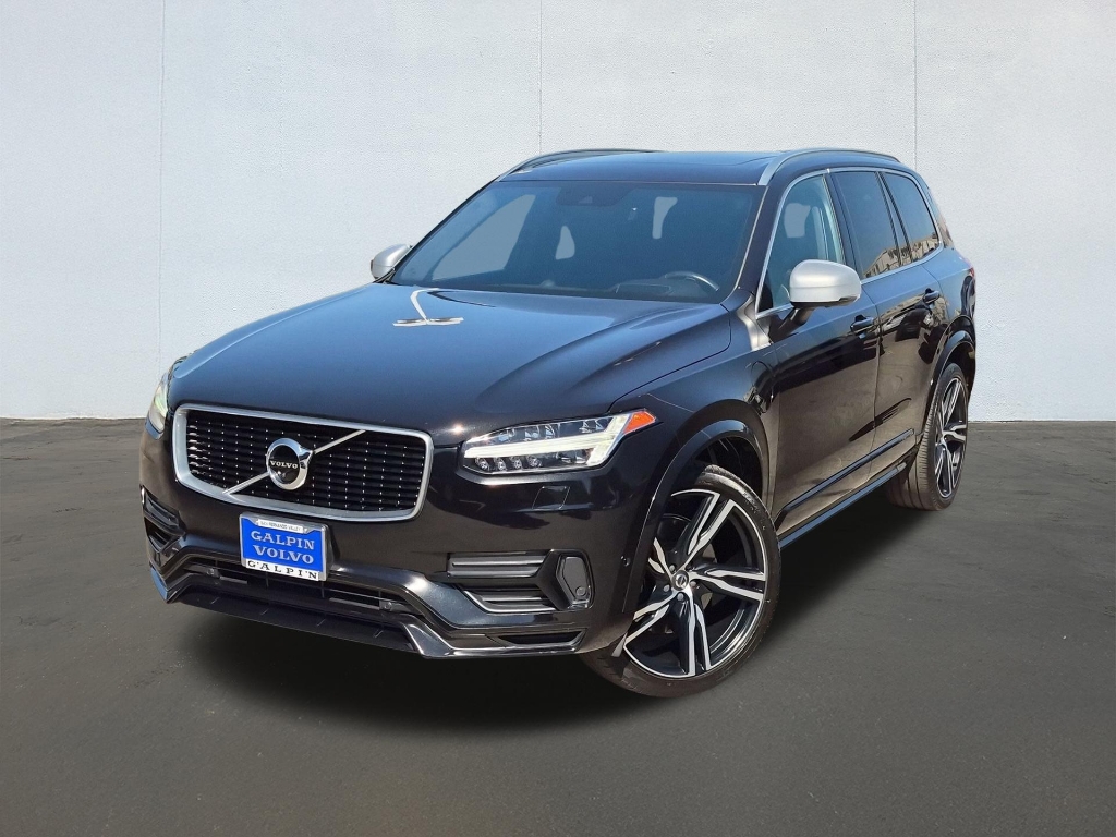 2019 Volvo XC90 Recharge Plug-In Hybrid T8 R-Design