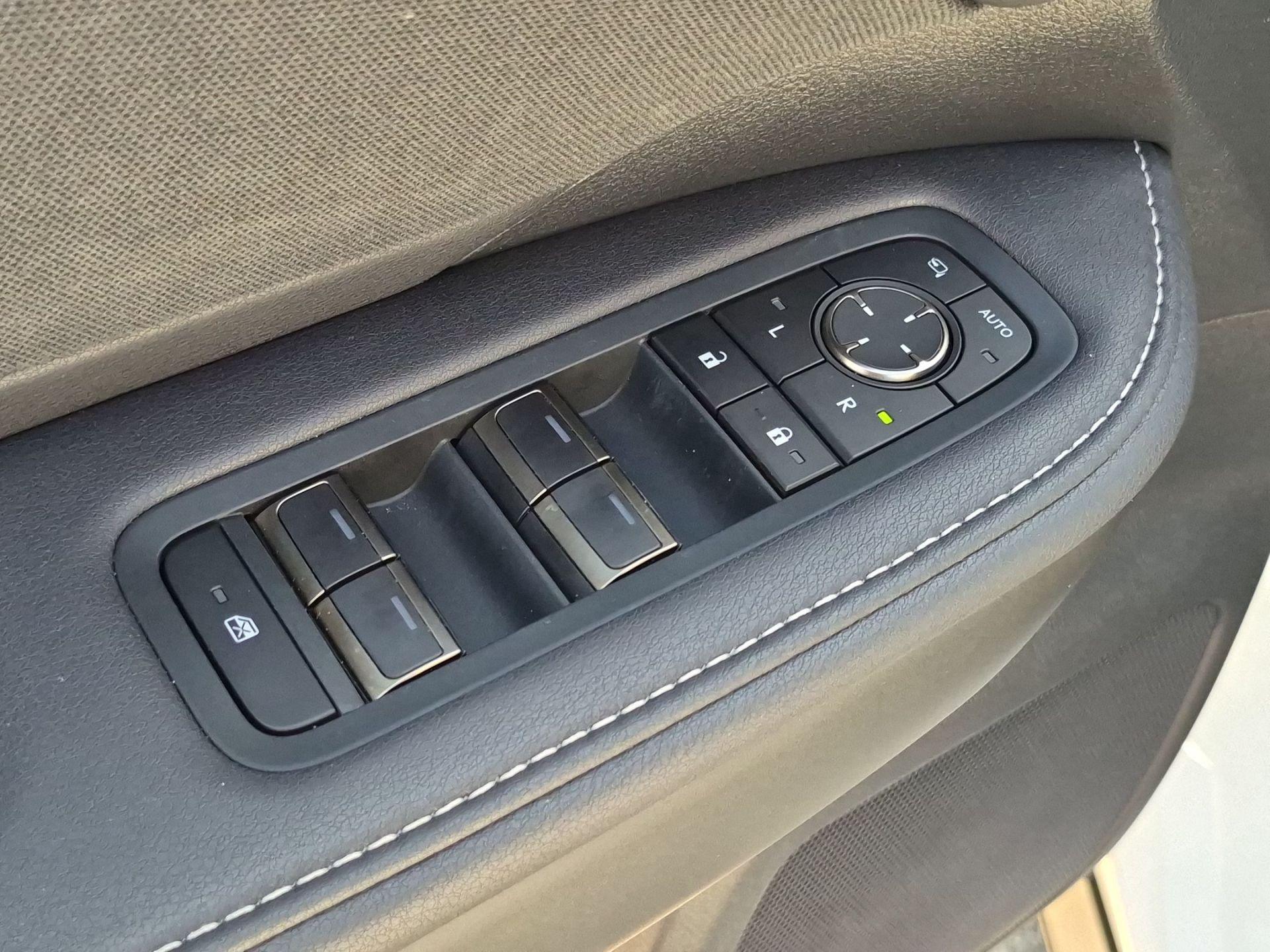 2026 Lexus TX Luxury - Photo 11
