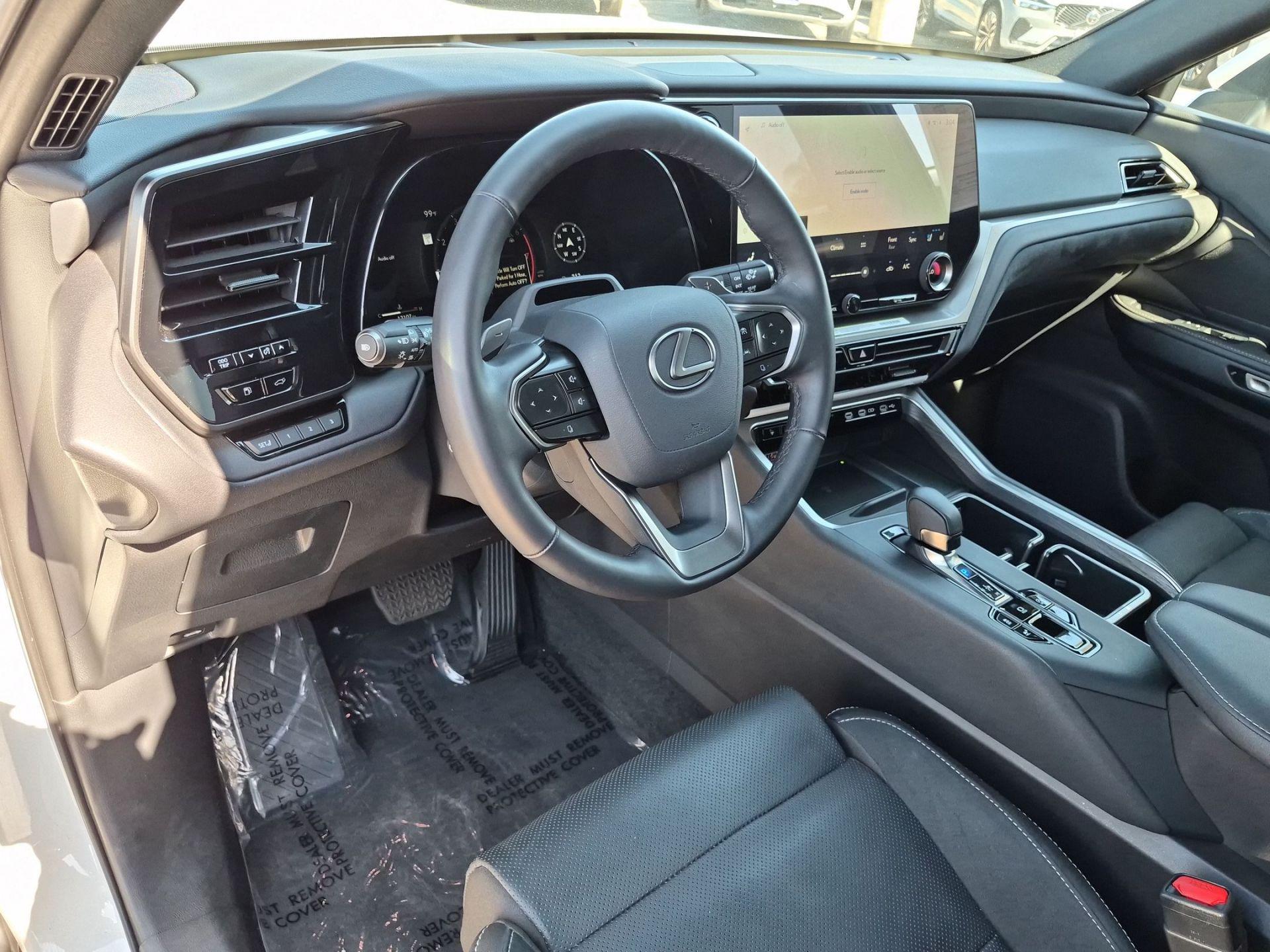 2026 Lexus TX Luxury - Photo 12