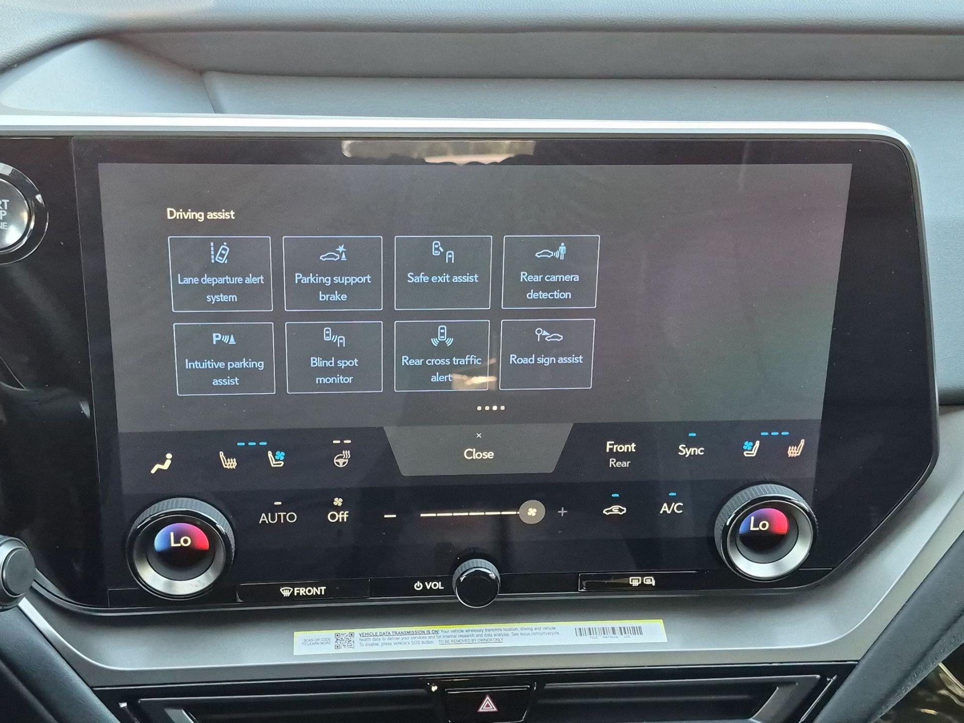 2026 Lexus TX Luxury - Photo 17
