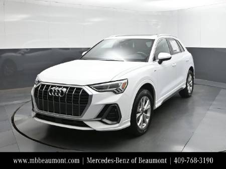 2025 Audi Q3 Premium