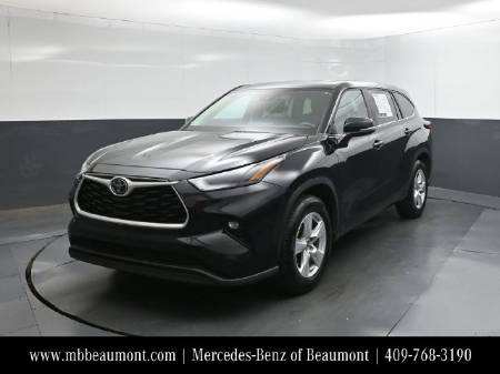 2025 Toyota Highlander LE