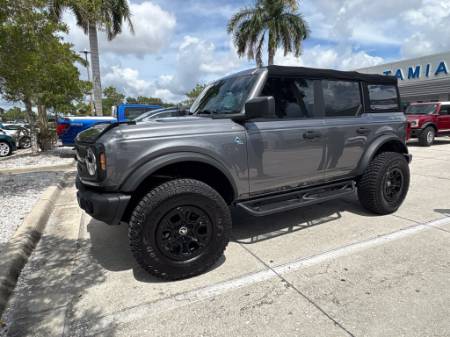 2023 Ford Bronco Black Diamond