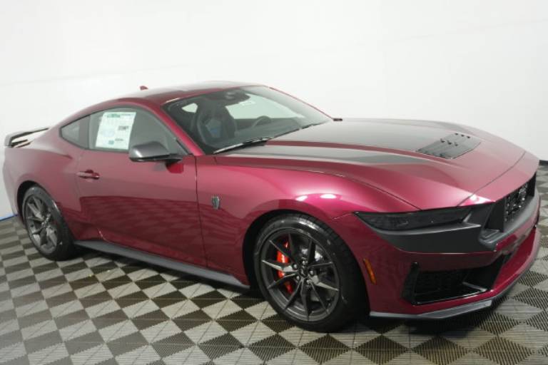 2026 Ford Mustang Dark Horse