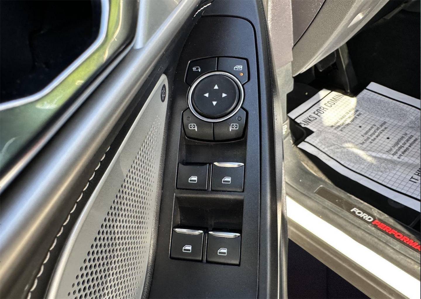 2020 Ford Explorer ST - Photo 43