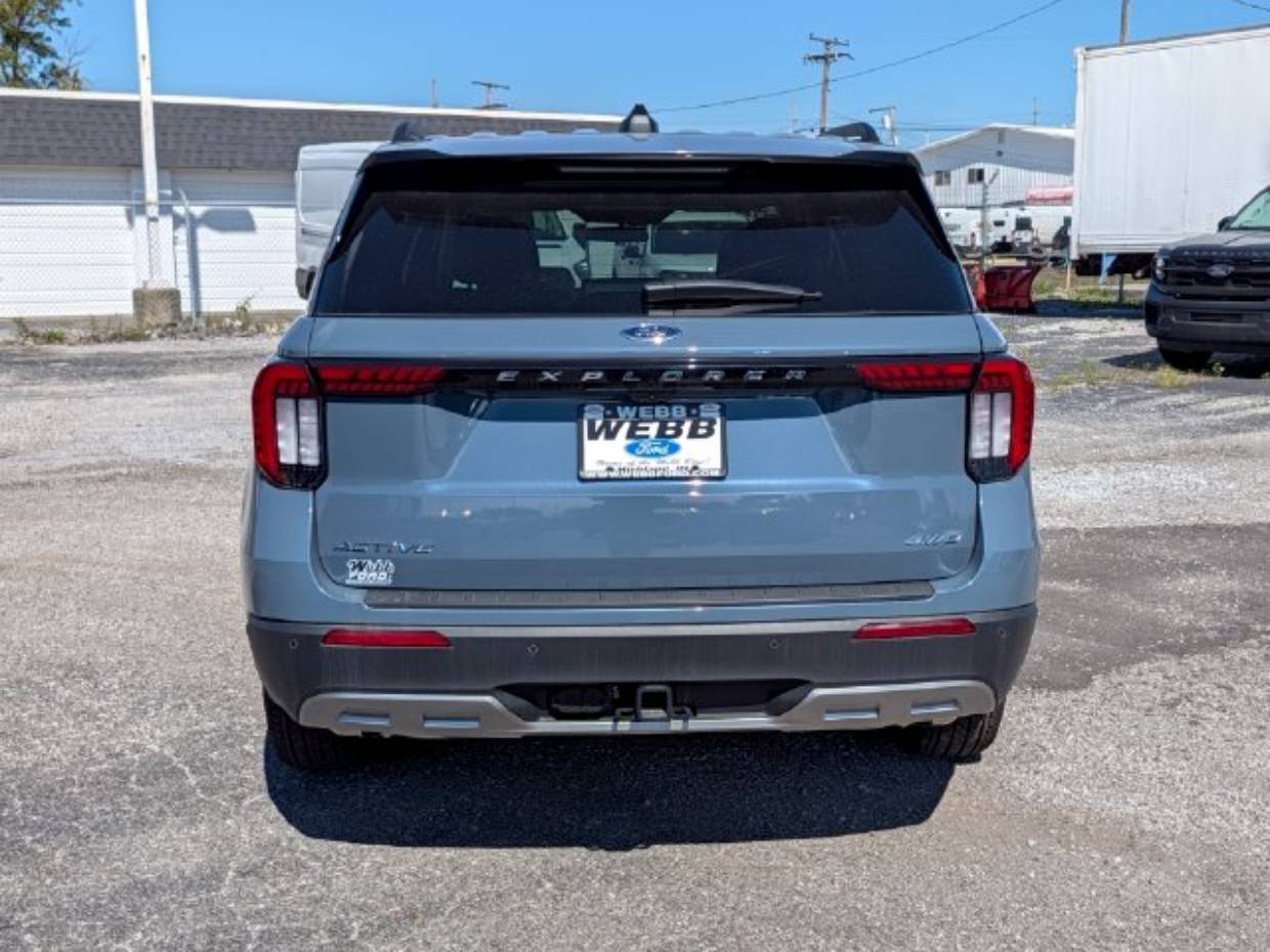 2026 Ford Explorer Active - Photo 28