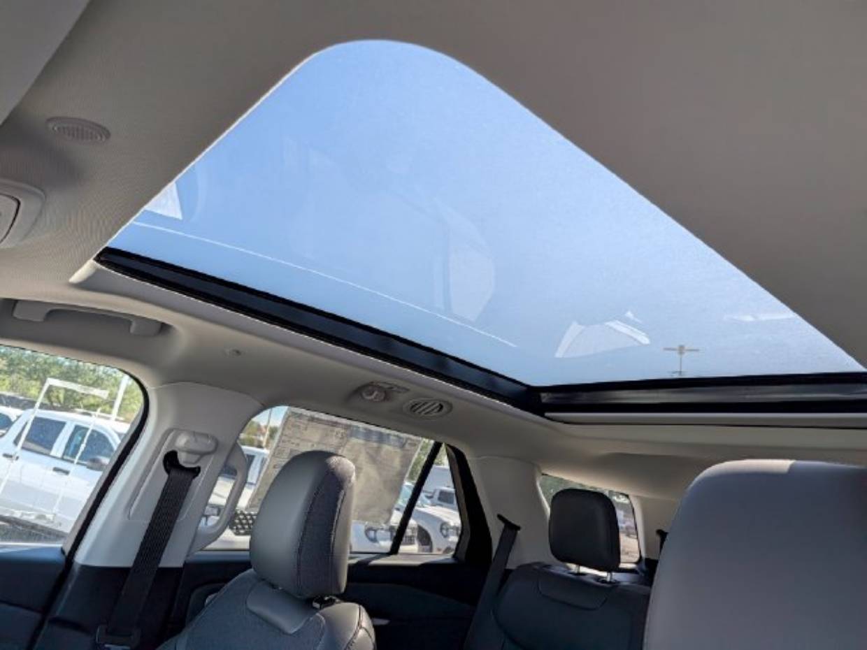2026 Ford Explorer Active - Photo 36