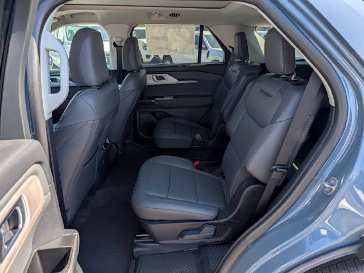 2026 Ford Explorer Active - Photo 38