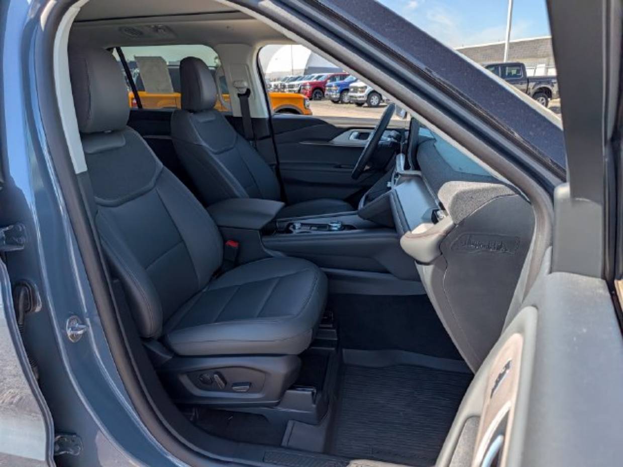 2026 Ford Explorer Active - Photo 45