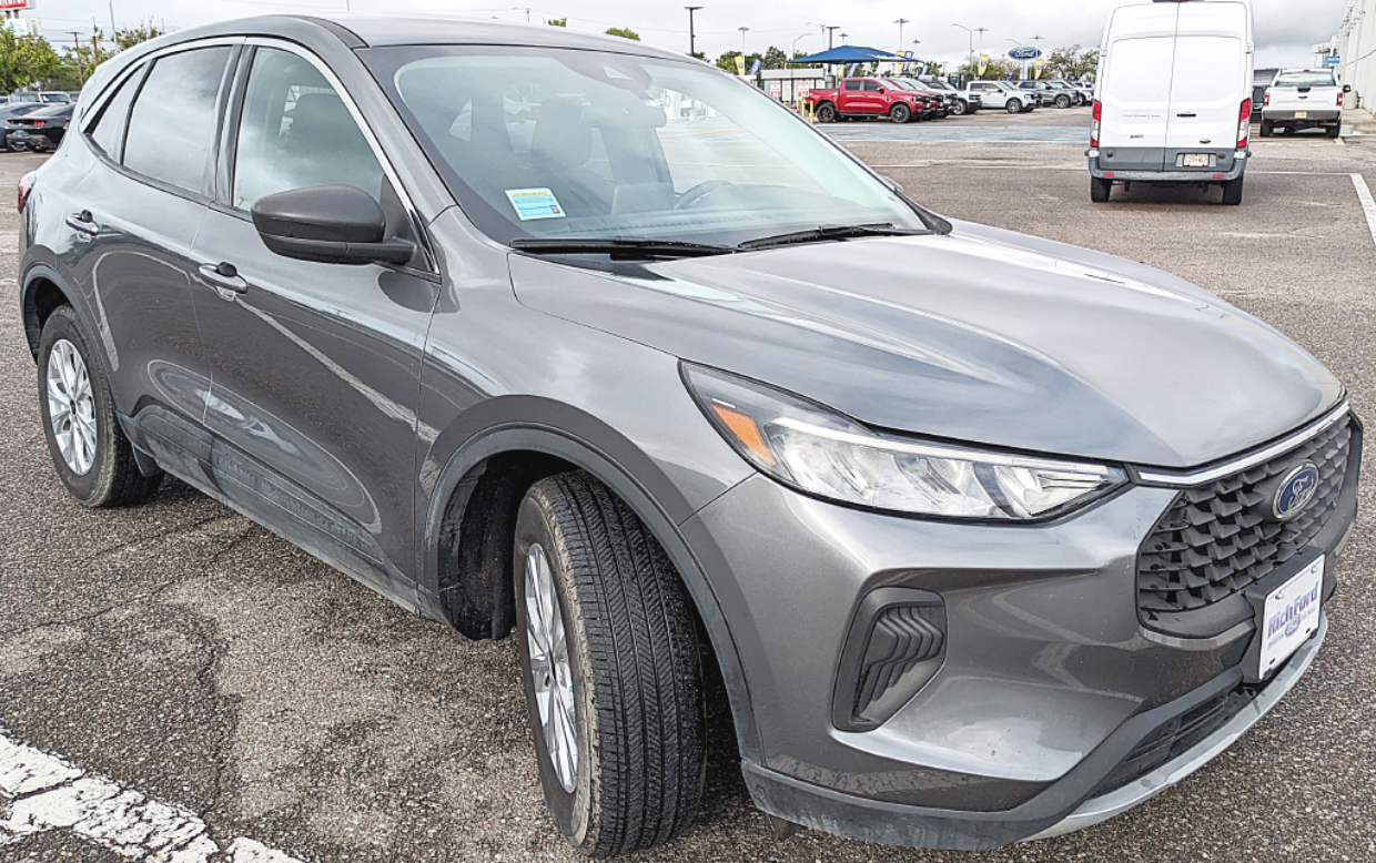 2024 Ford Escape