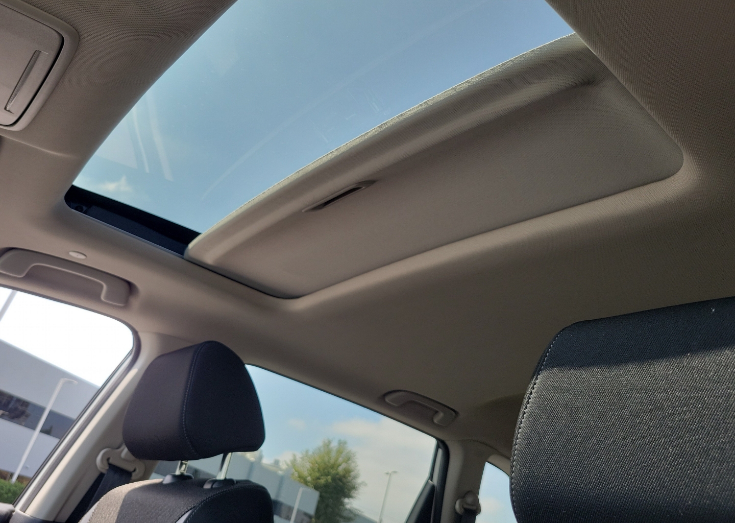 2025 Honda CR-V EX - Photo 31