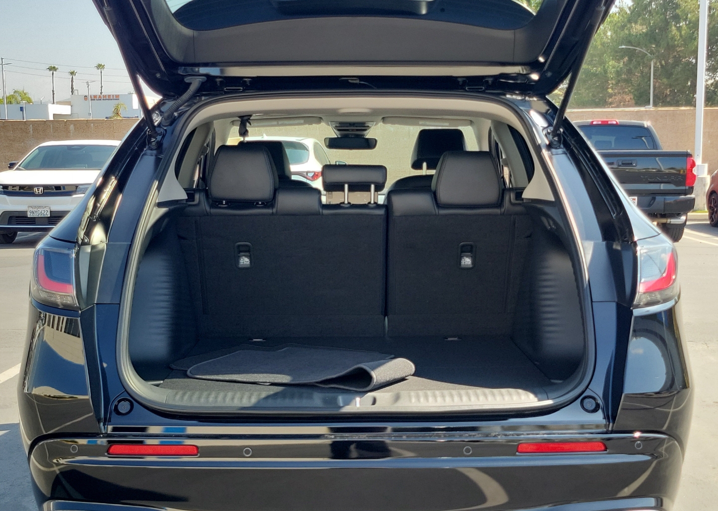 2026 Honda HR-V EX-L - Photo 9