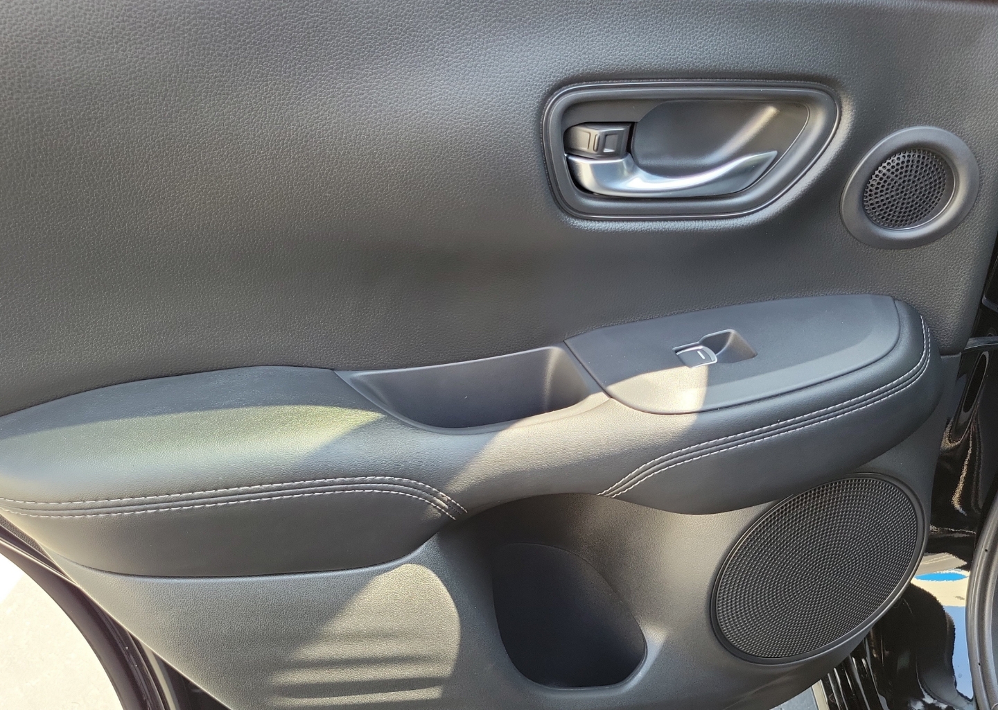 2026 Honda HR-V EX-L - Photo 15