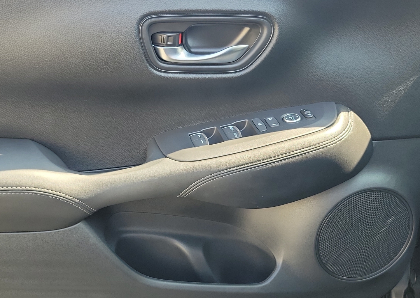 2026 Honda HR-V EX-L - Photo 20
