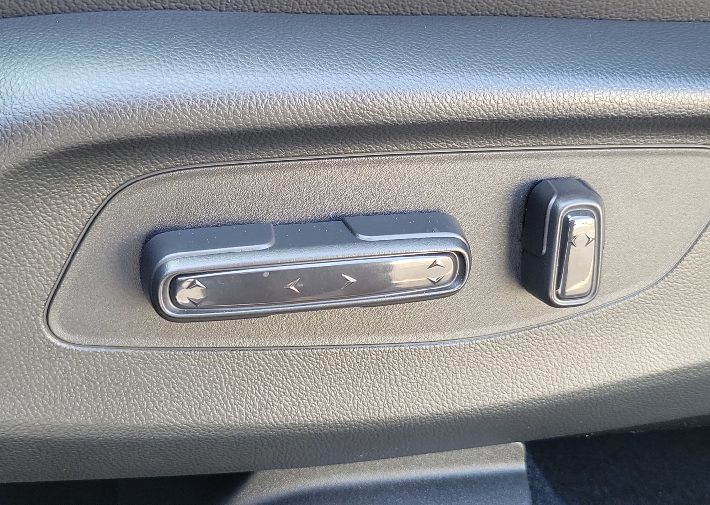 2026 Honda HR-V EX-L - Photo 22