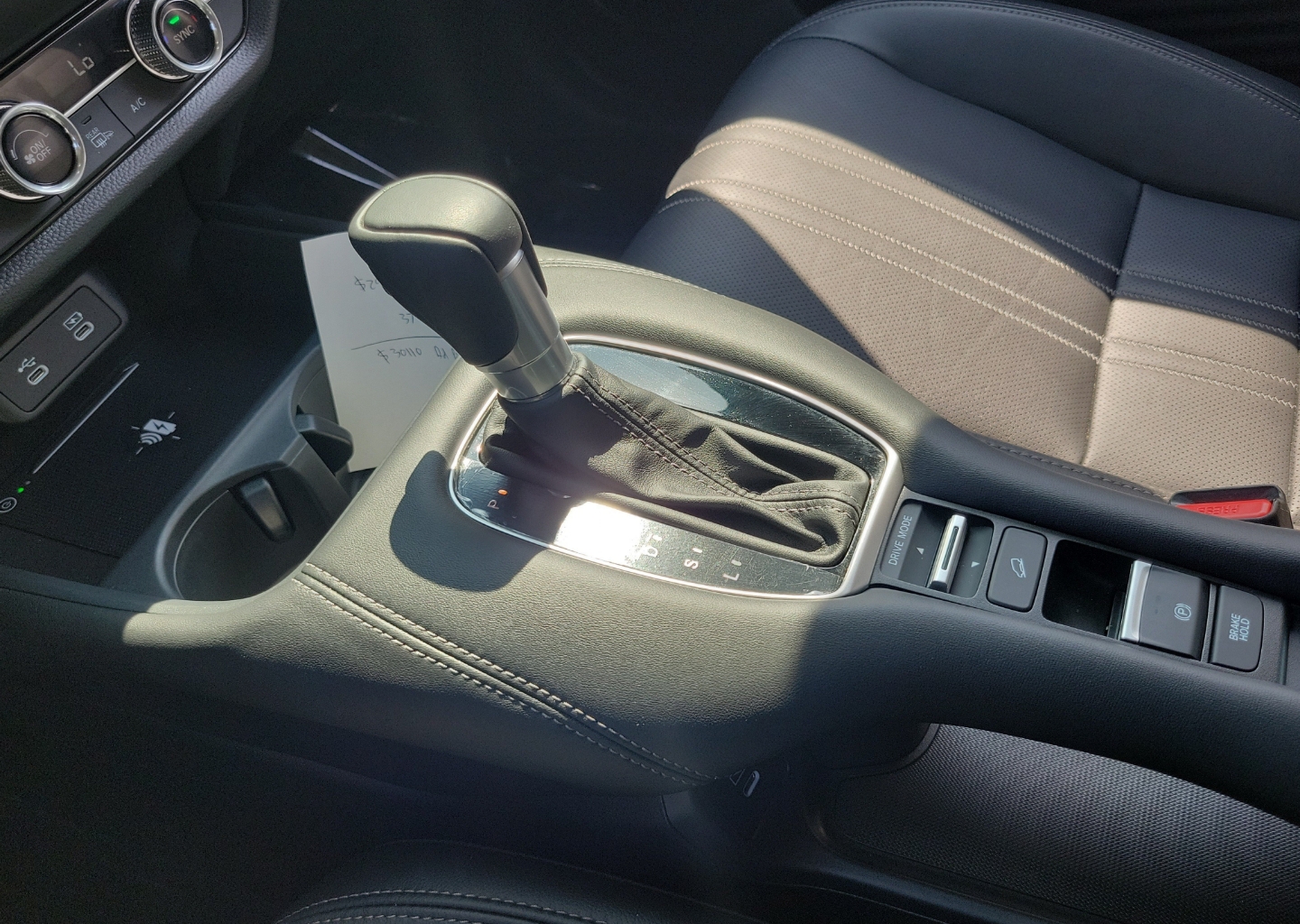 2026 Honda HR-V EX-L - Photo 31