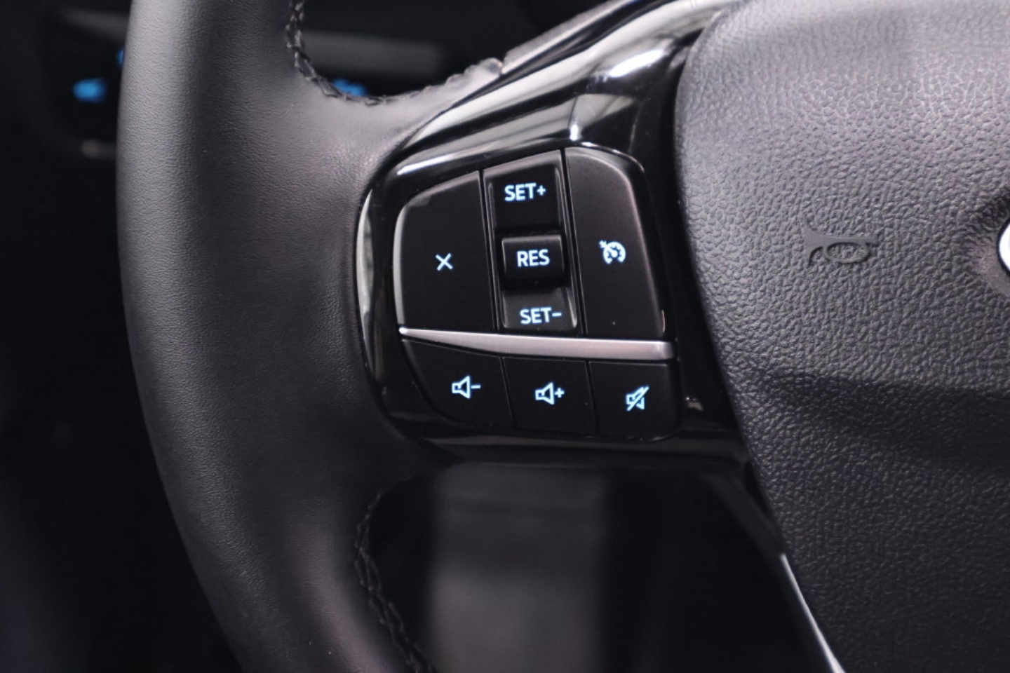 2022 Ford Escape SE - Photo 22
