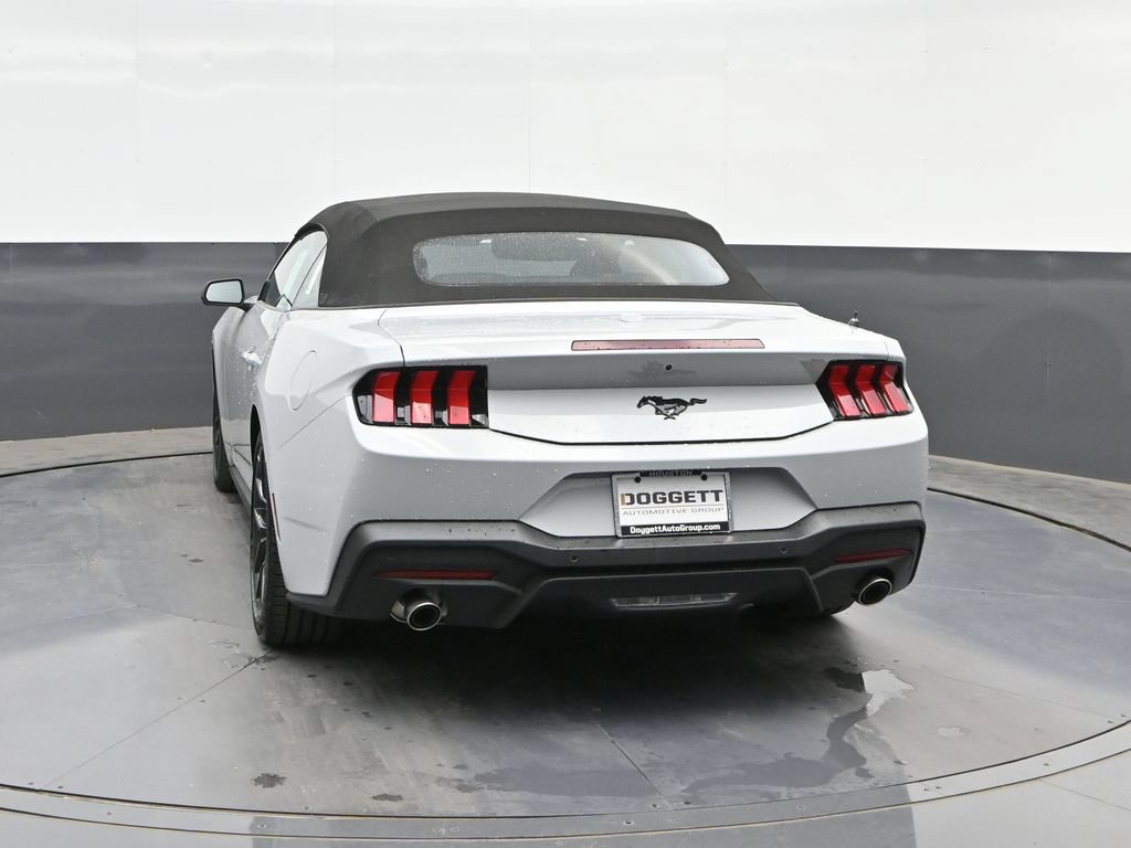 2026 Ford Mustang 7