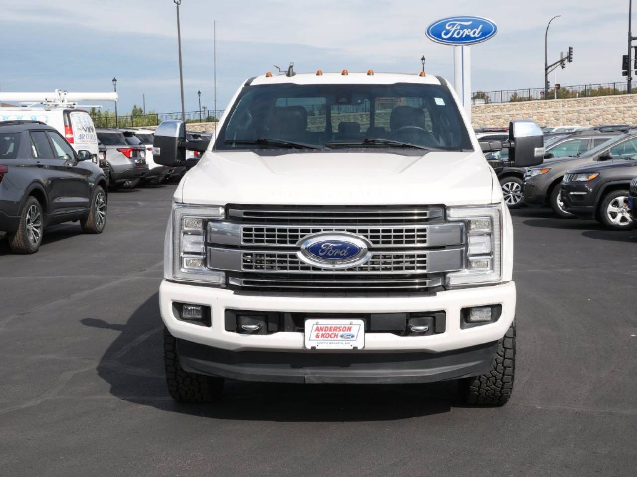 Used 2019 Ford F-350 Super Duty Platinum with VIN 1FT8W3BT7KEG20909 for sale in North Branch, Minnesota