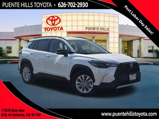 2026 Toyota Corolla Cross LE