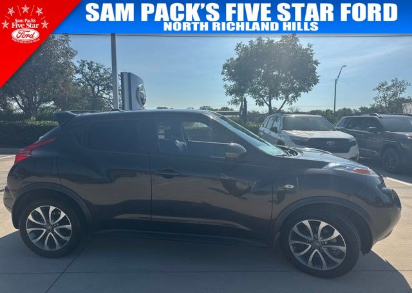 Used 2011 Nissan JUKE SL with VIN JN8AF5MR3BT018717 for sale in North Richland Hills, TX