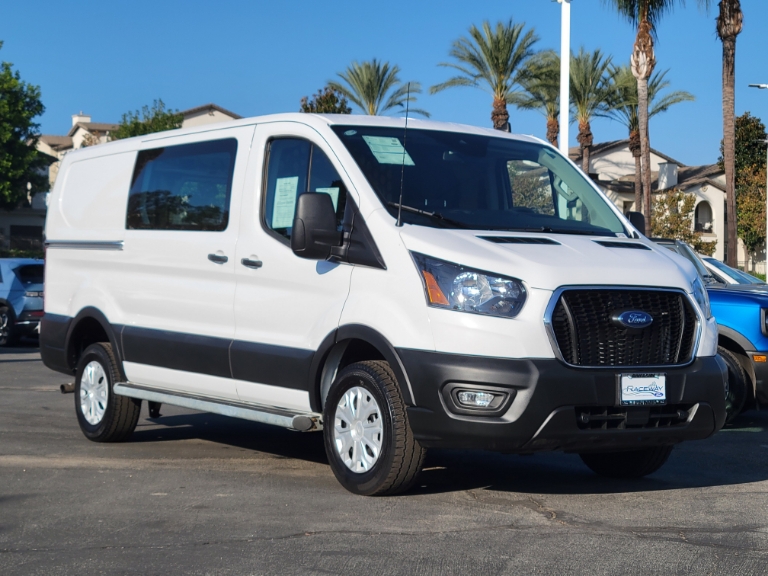 2025 Ford Transit Cargo Van Base