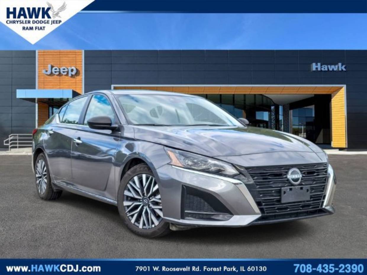 2024 Nissan Altima SV