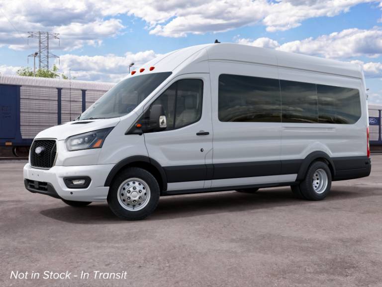 2027 Ford Transit Passenger Wagon XLT