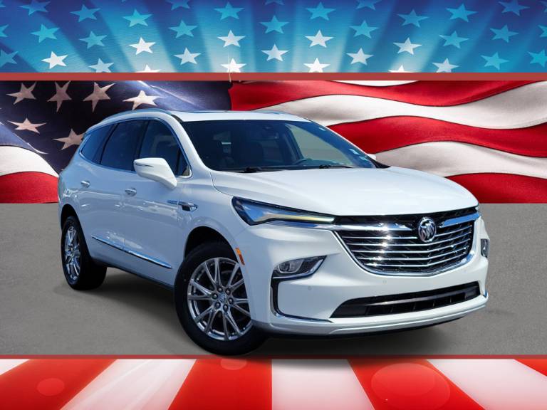 2023 Buick Enclave Essence
