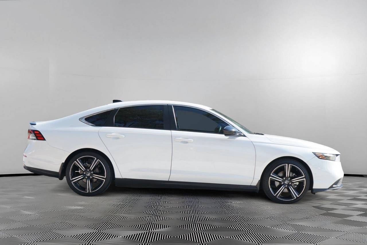 Certified Used 2023 Honda Accord Hybrid Sport, photo 4