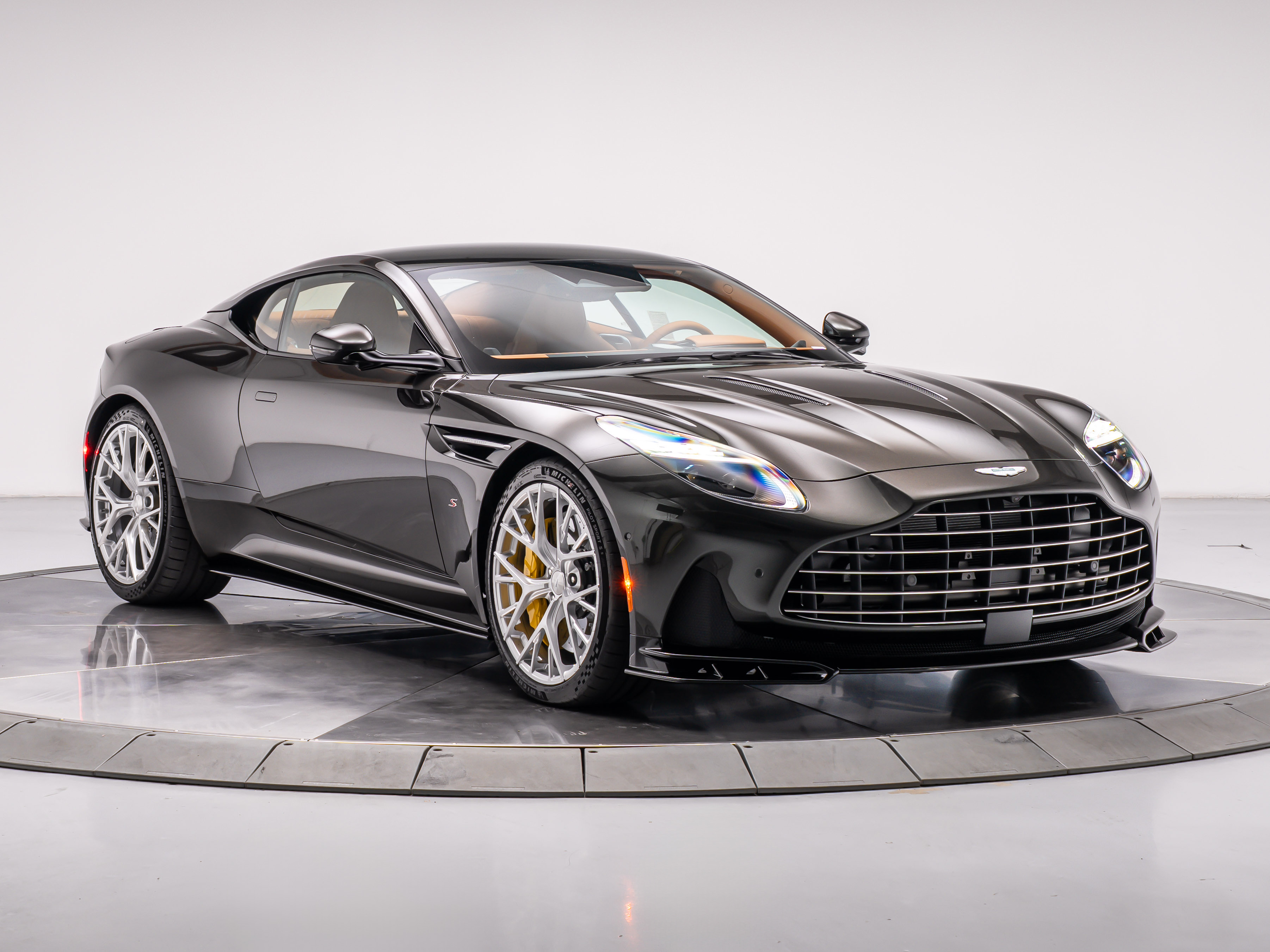 2026 Aston Martin DB12 Base