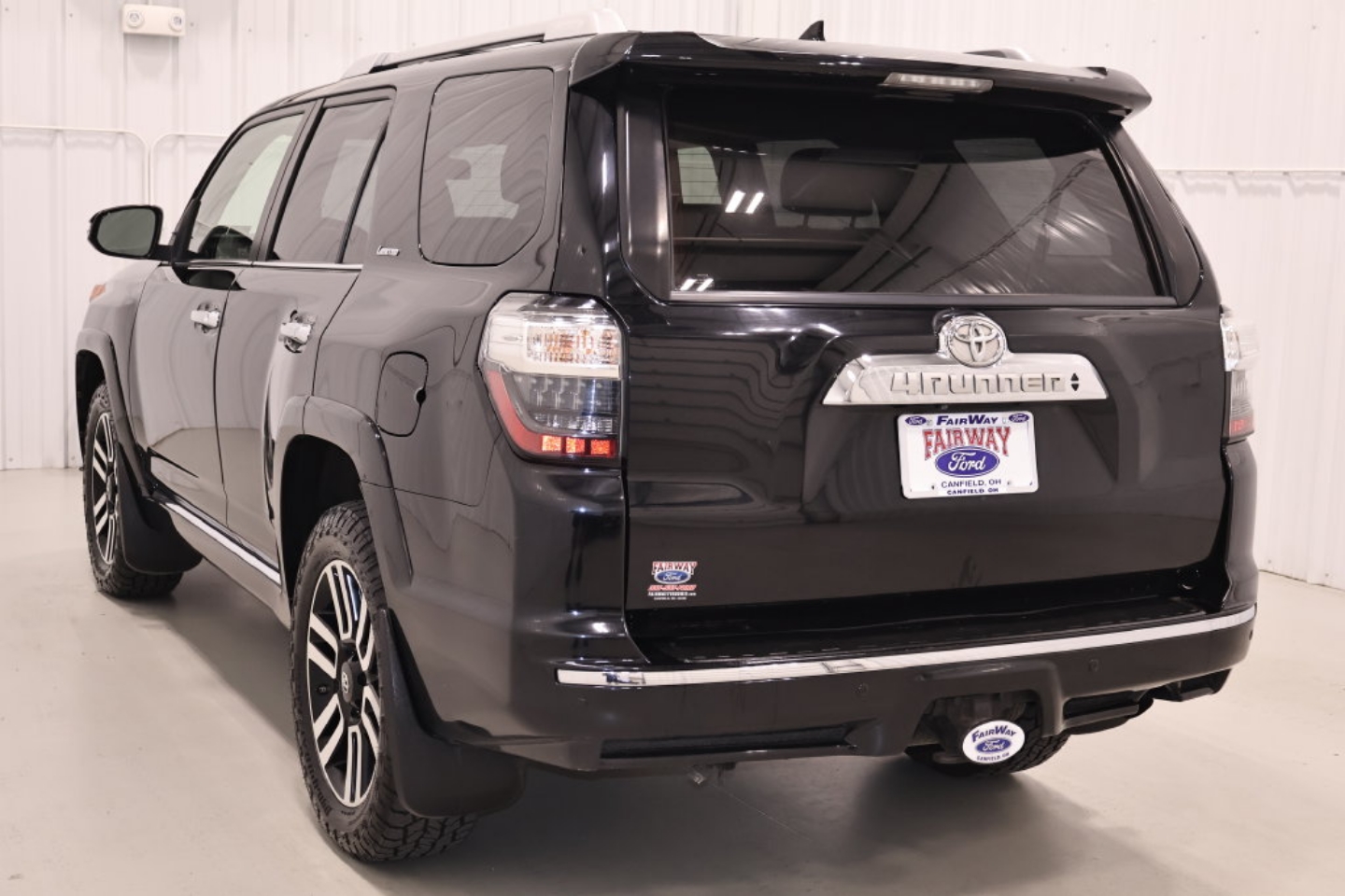 2015 Toyota 4Runner Limited - Photo 7