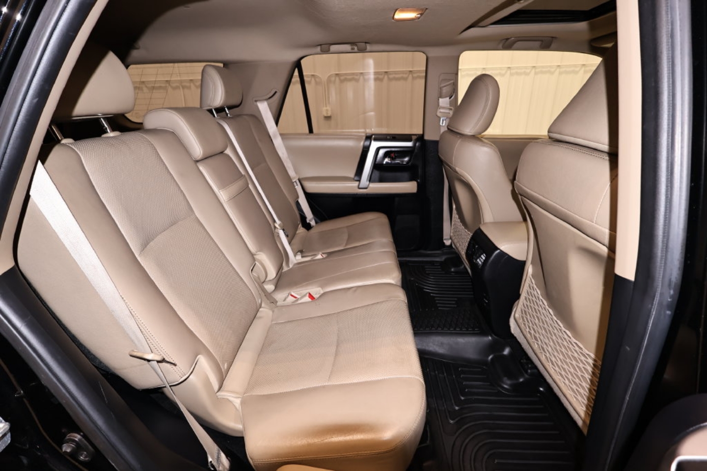 2015 Toyota 4Runner Limited - Photo 18