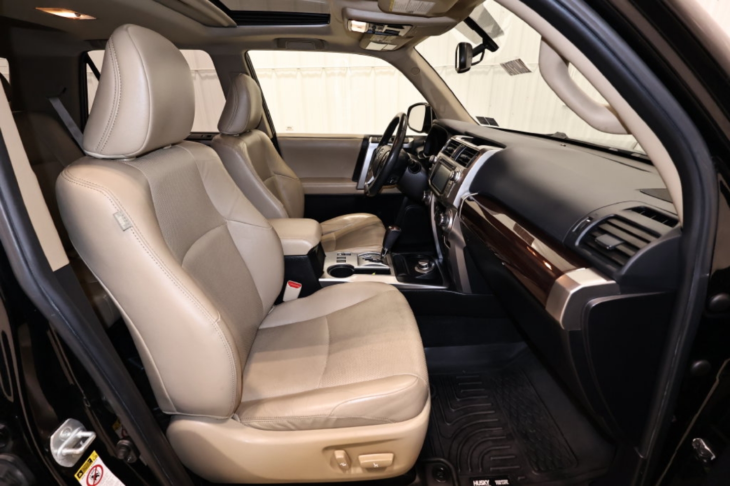 2015 Toyota 4Runner Limited - Photo 20