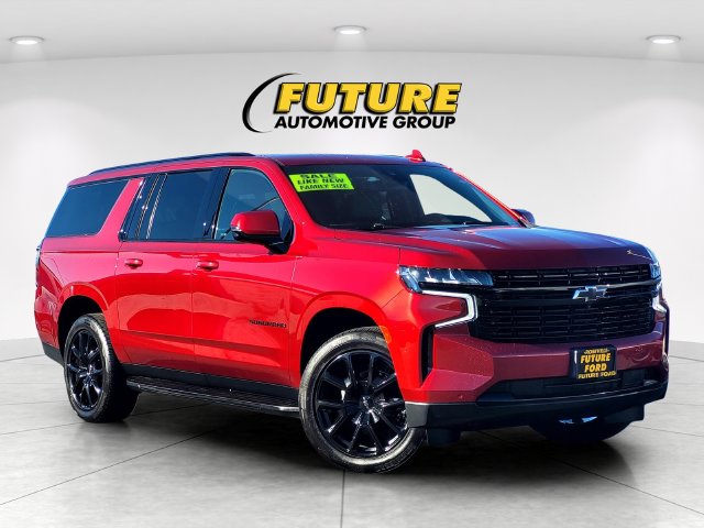 2023 Chevrolet Suburban RST