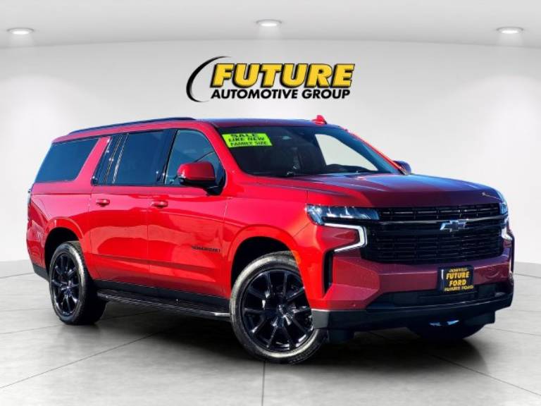 2023 Chevrolet Suburban RST