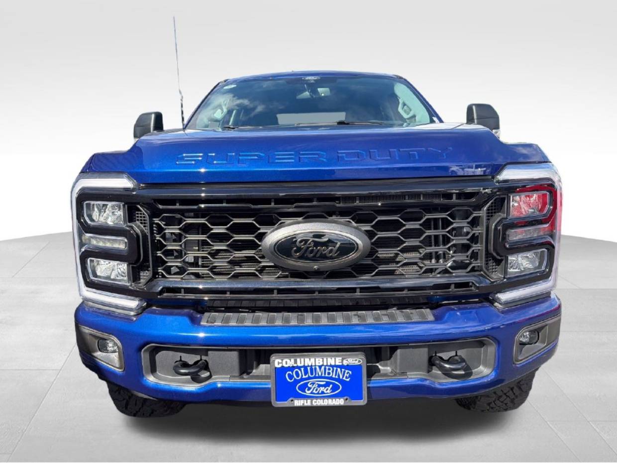 2026 Ford F-250 Super Duty XLT - Photo 6
