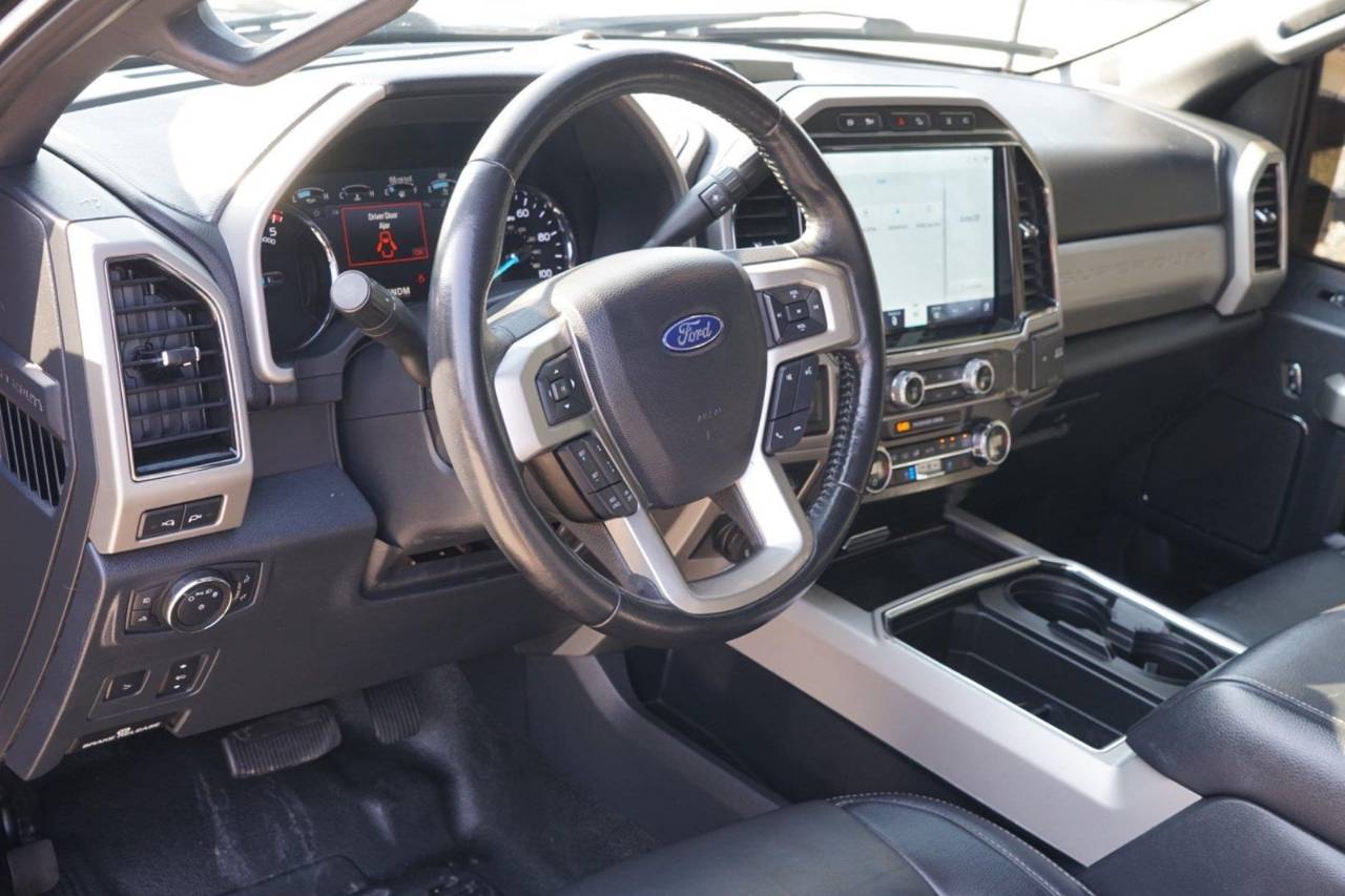 Used 2022 Ford Super Duty F-350 LARIAT, photo 8