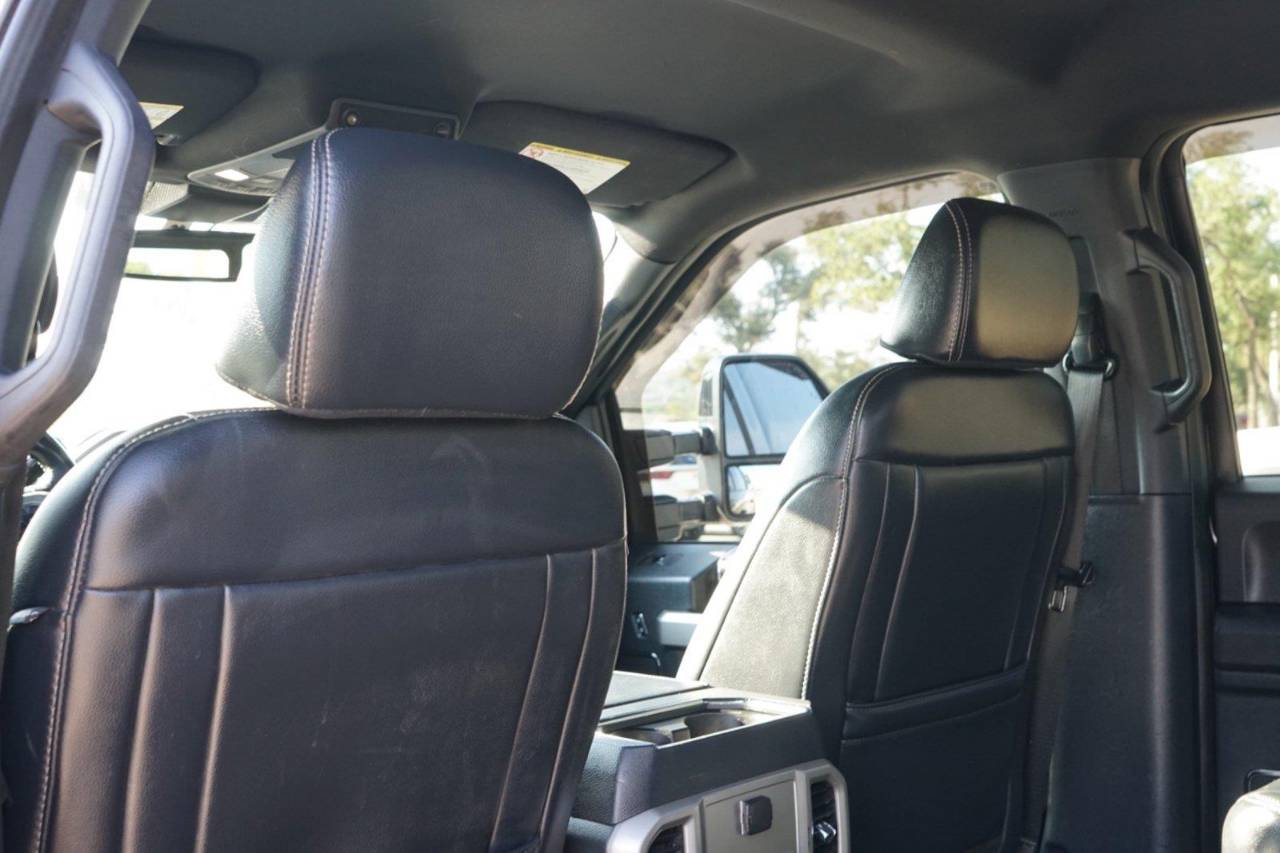 Used 2022 Ford Super Duty F-350 LARIAT, photo 20