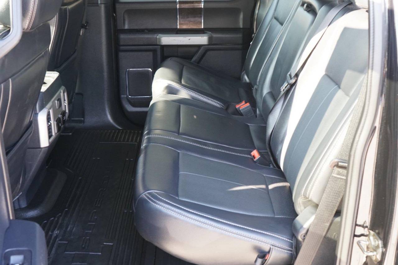 Used 2022 Ford Super Duty F-350 LARIAT, photo 21