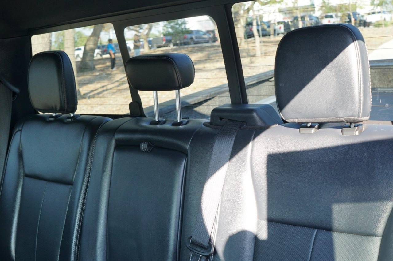 Used 2022 Ford Super Duty F-350 LARIAT, photo 22