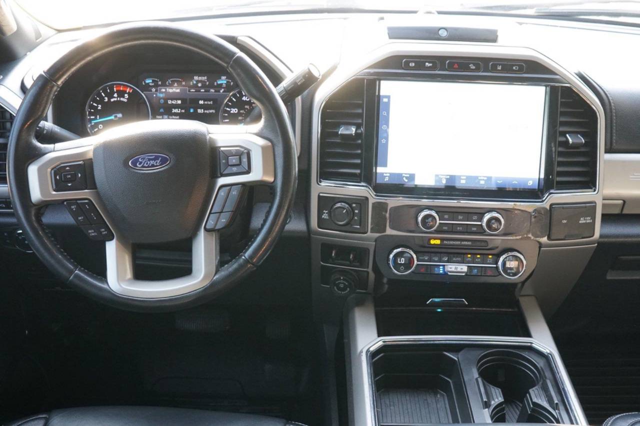 Used 2022 Ford Super Duty F-350 LARIAT, photo 23