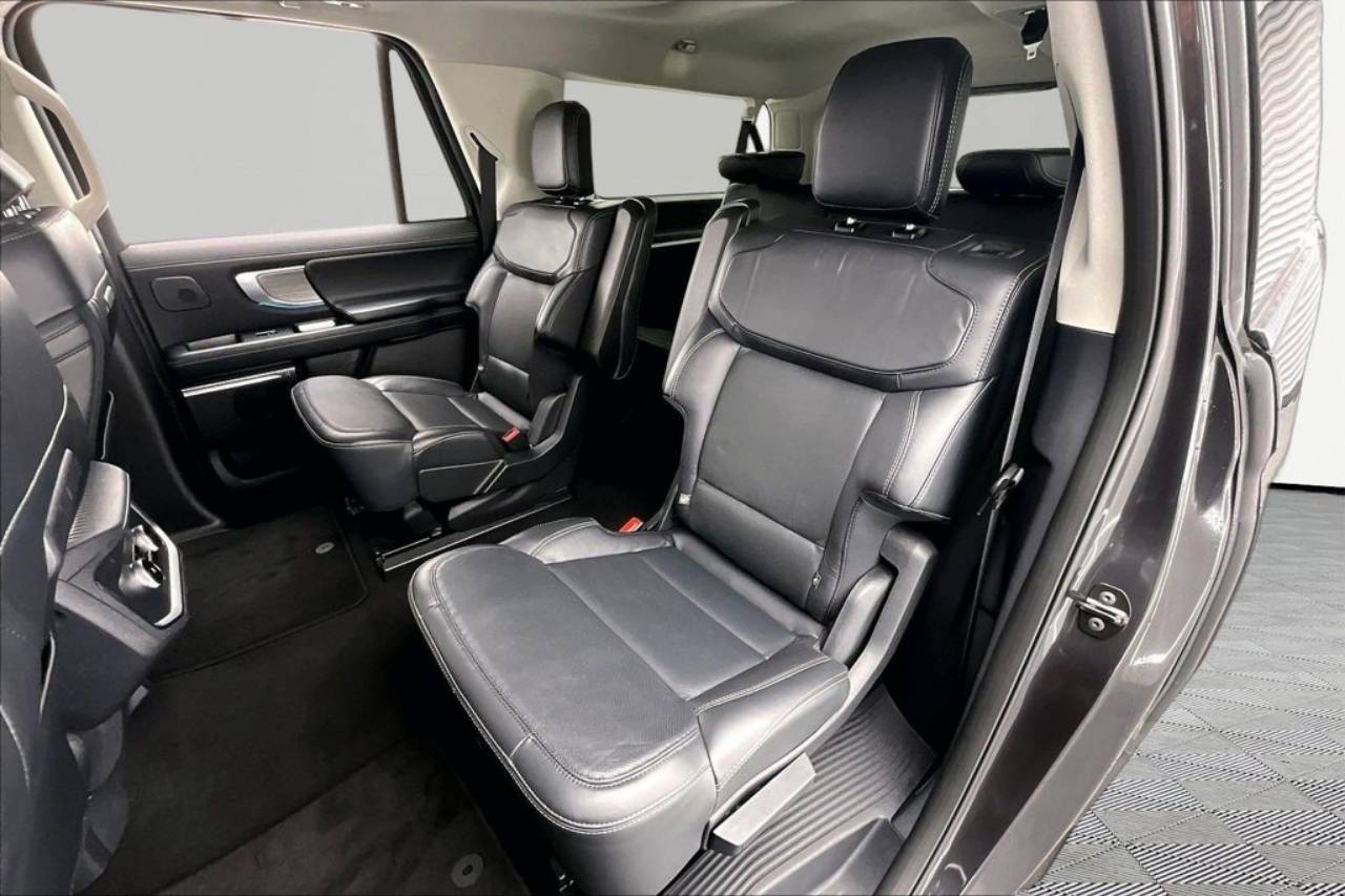 2025 Ford Expedition Platinum - Photo 26
