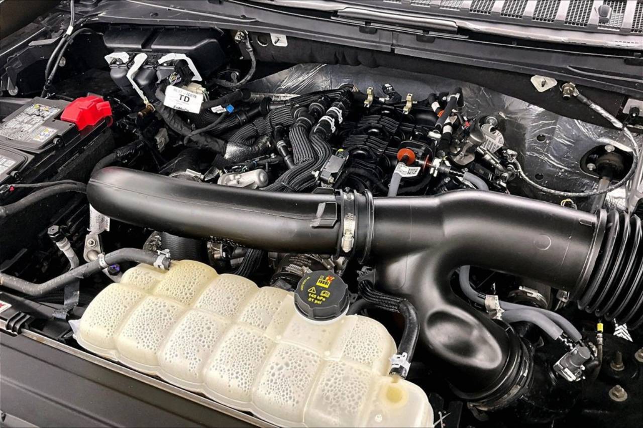 2025 Ford Expedition Platinum - Photo 35