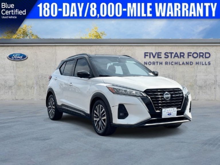 2021 Nissan Kicks SR